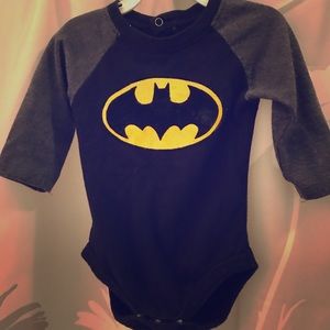 ✨Adorable Black Batman Onesie - Newborn Size ⚡️